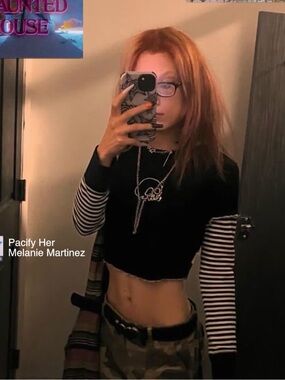 skull Black Crop Top without long sleeve - Women